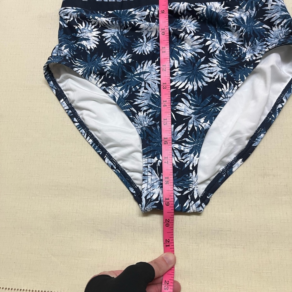 NWT Michael Michael Kors size 6 navy tropical palm Cutout Swimsuit - Picture 3 of 14